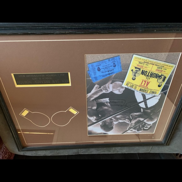 Framed Ken Norton Signed Ali Vs Norton - Picture 6 of 6
